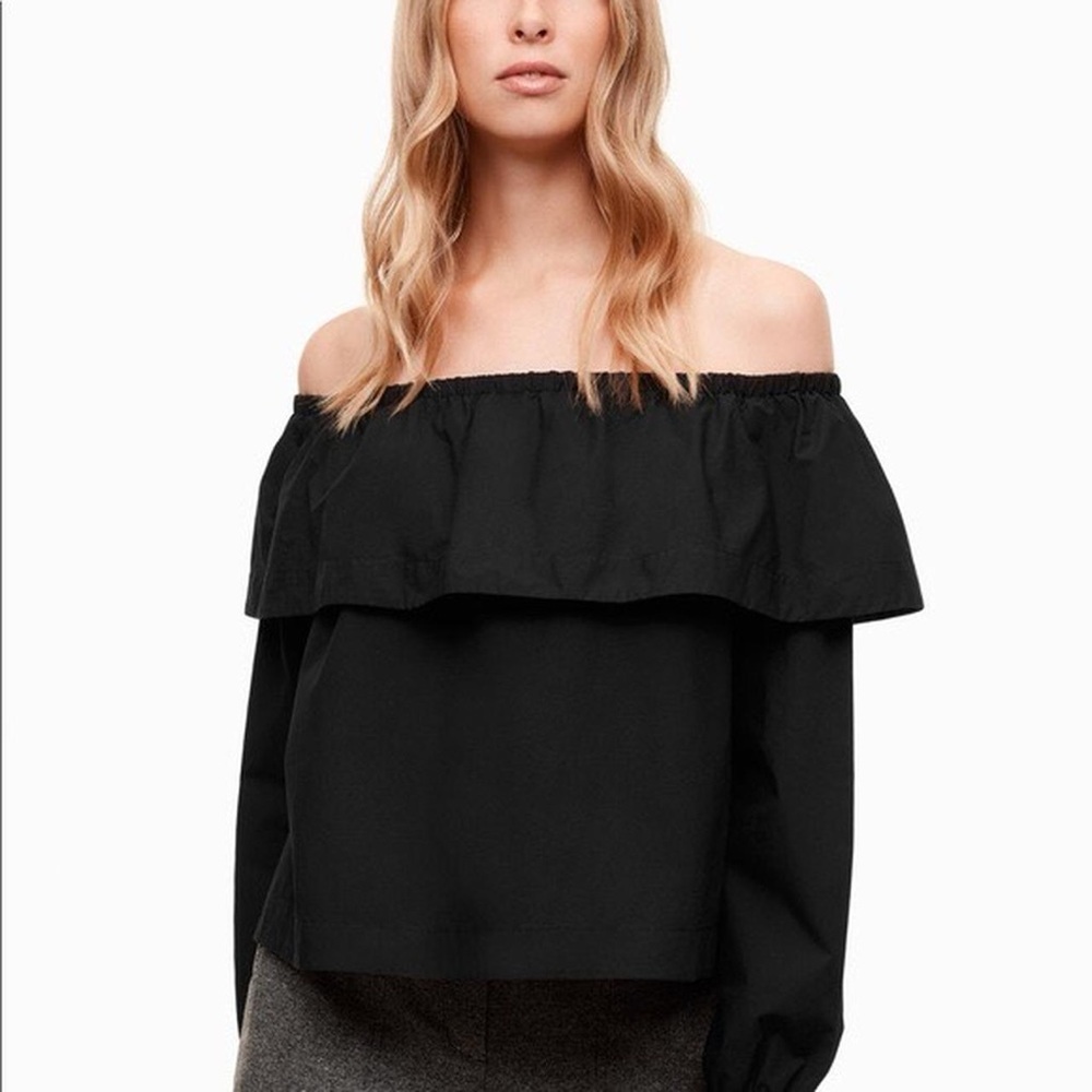 Wilfred off-shoulder ruffle black top